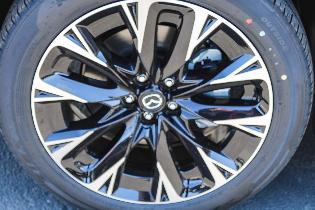 New 2026 MAZDA CX-90 Plug-In Hybrid w/ Premium Plus image 10