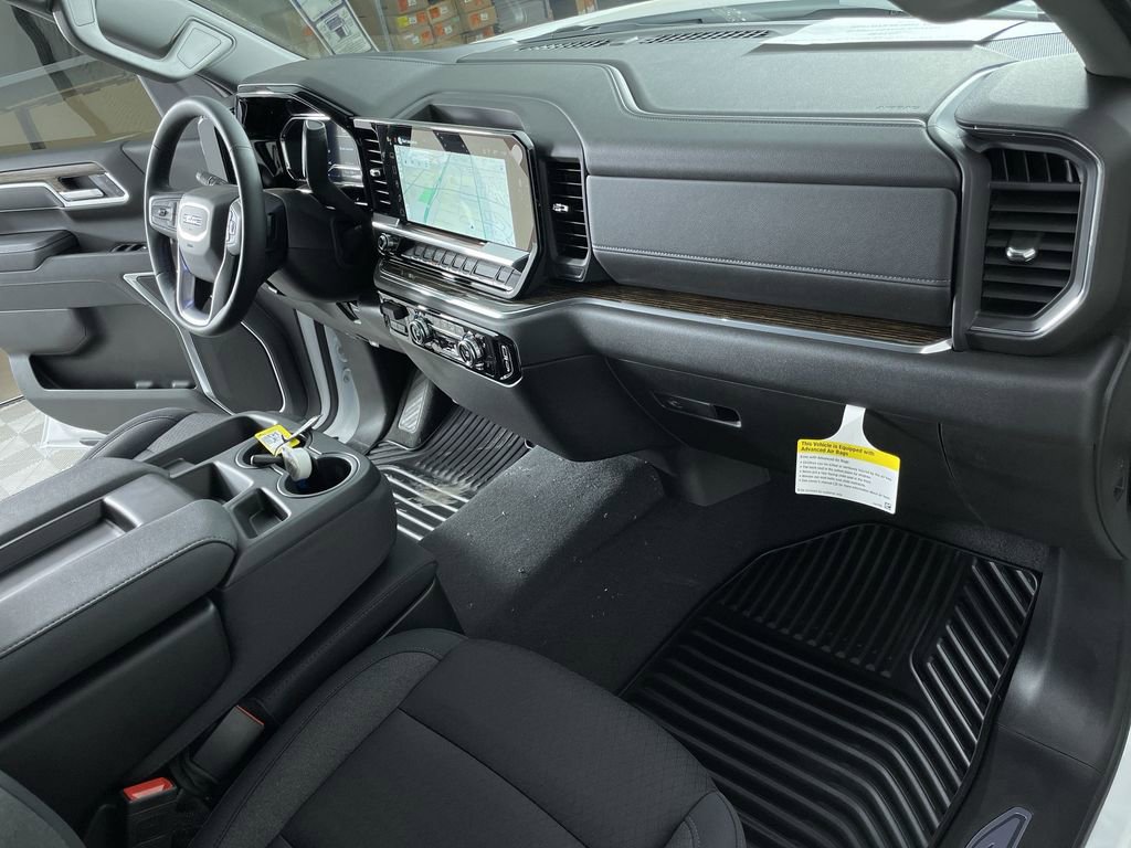 New 2025 GMC Sierra 1500 Elevation image 29