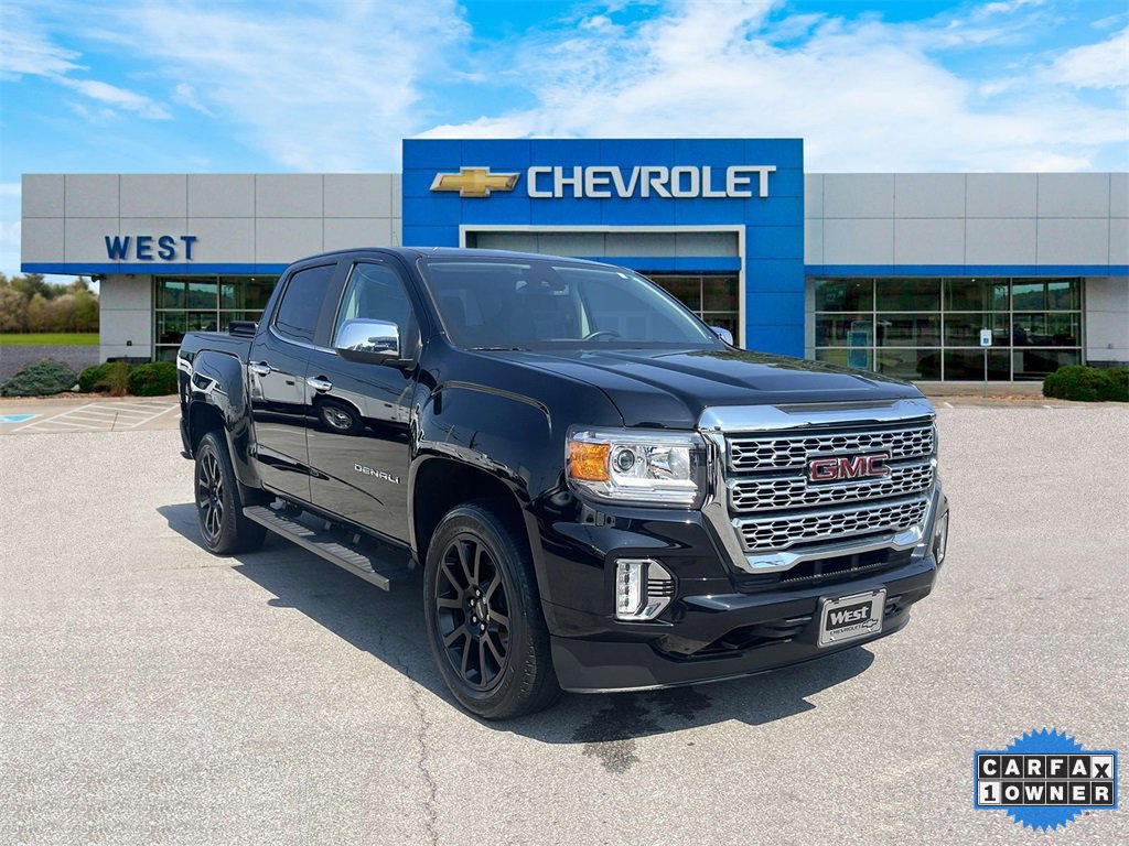 Used 2022 GMC Canyon Denali w/ Denali Black Edition Package