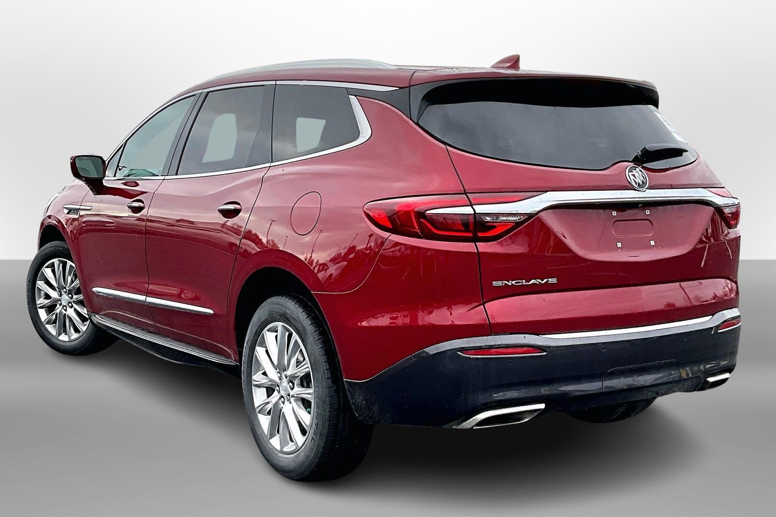 Used 2020 Buick Enclave Premium w/ Sun and Sites Package image 9