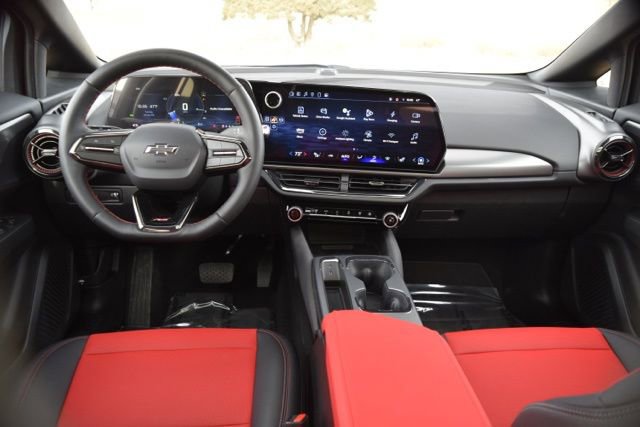 Used 2025 Chevrolet Equinox EV RS image 70