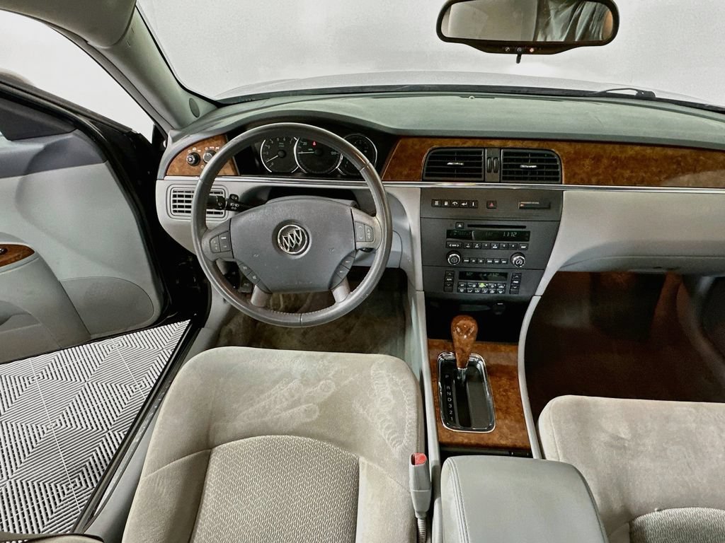 Used 2005 Buick LaCrosse CX w/ Silver Convenience Package FWD image 19