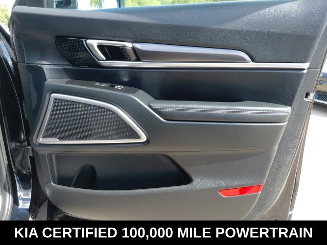 Certified 2024 Kia Telluride LX FWD image 29