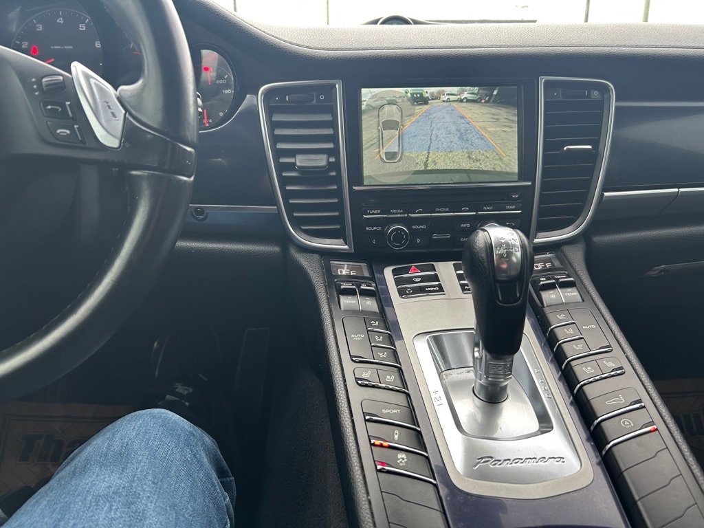 Used 2013 Porsche Panamera 4 image 13