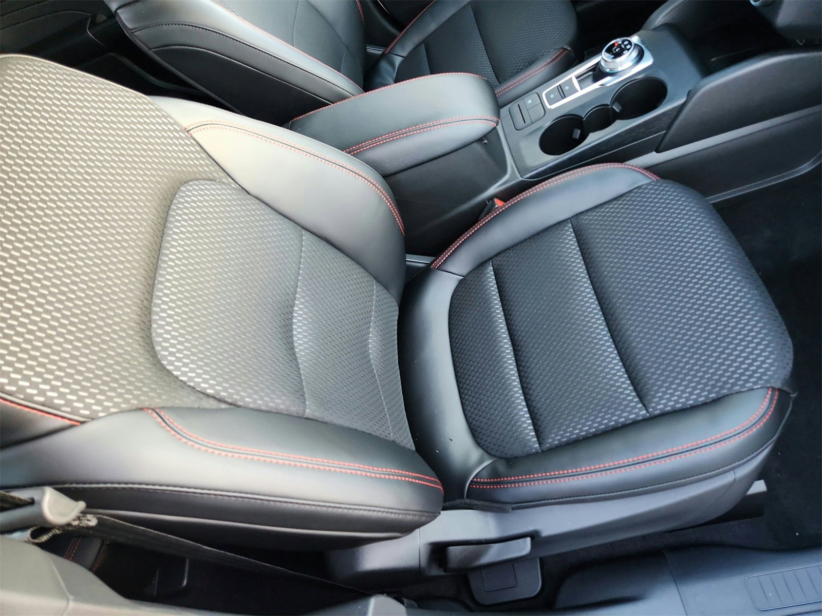 New 2026 Ford Escape ST-Line Select image 23