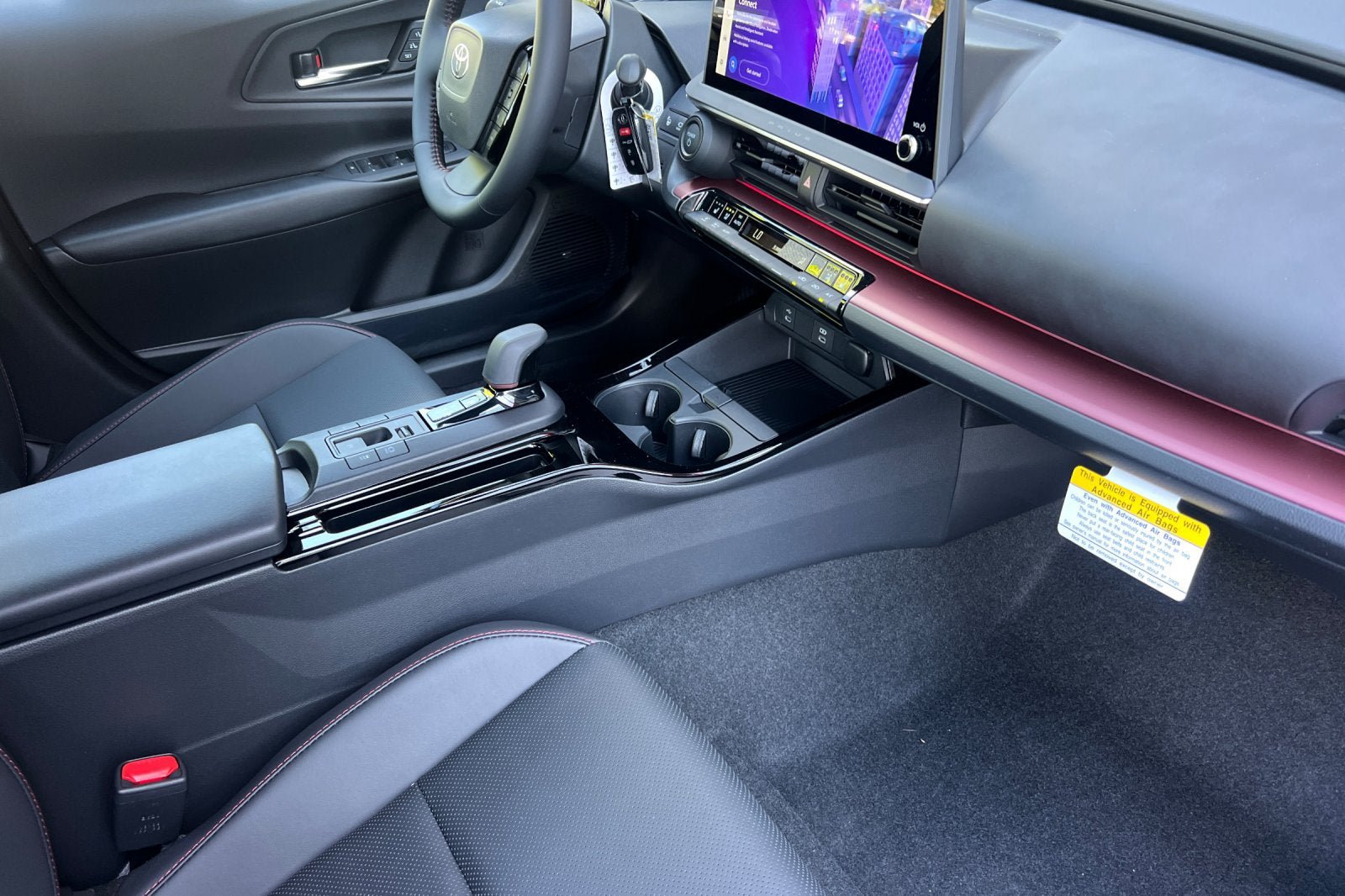 New 2026 Toyota Prius Plug-In Hybrid FWD image 13