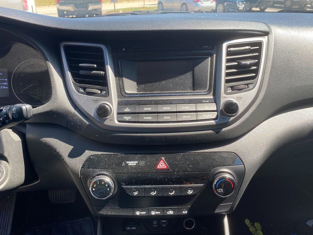 Used 2016 Hyundai Tucson SE w/ Option Group 02 image 18