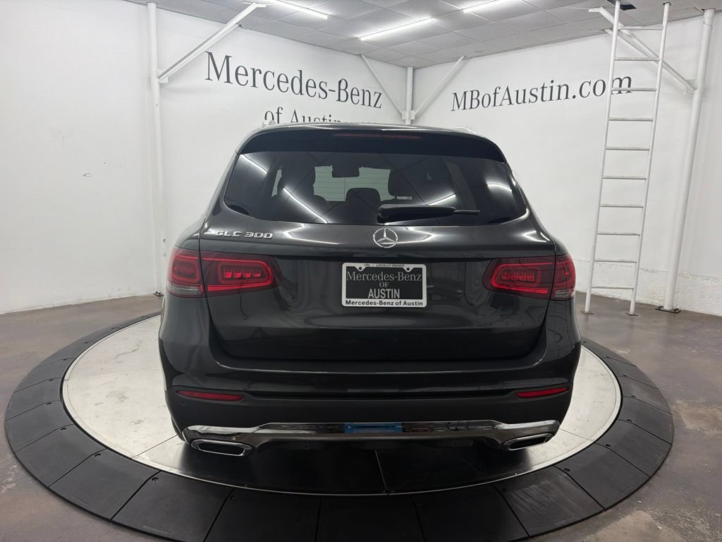 Used 2022 Mercedes-Benz GLC 300 image 7
