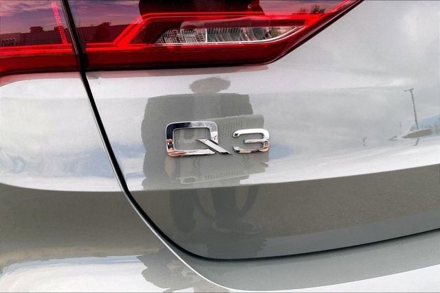 Used 2023 Audi Q3 2.0T Premium Plus w/ Premium Plus Package image 8