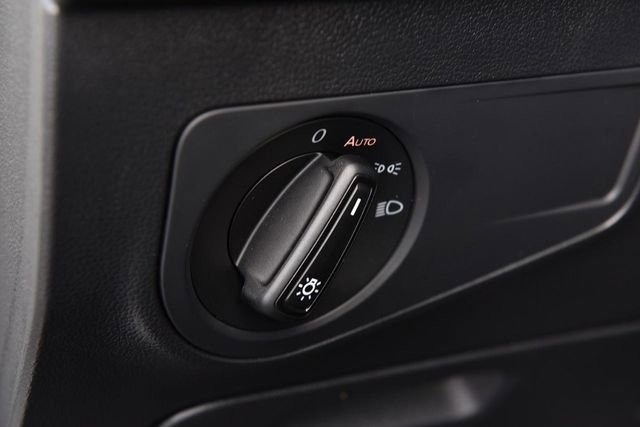 Certified 2024 Volkswagen Tiguan S image 10