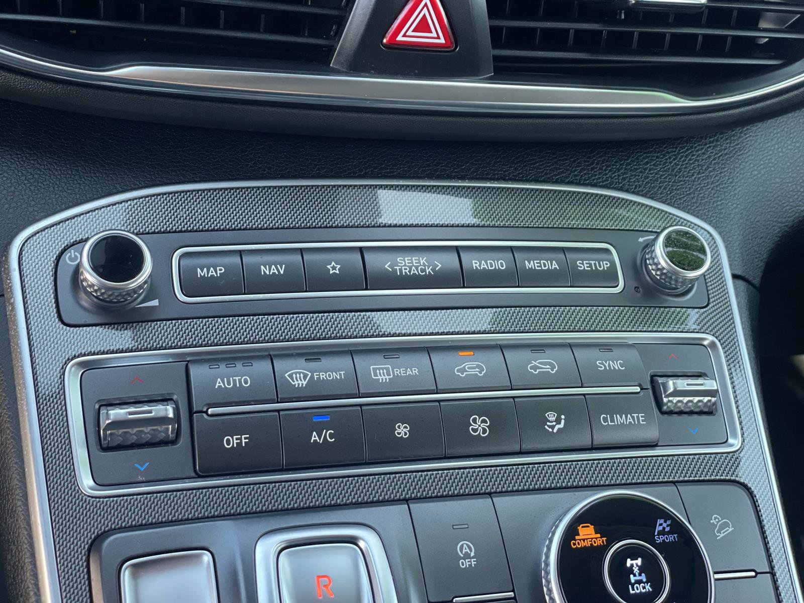 Certified 2023 Hyundai Santa Fe XRT image 16