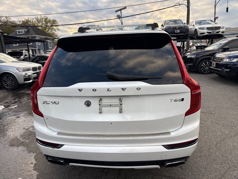 Used 2016 Volvo XC90 T6 R-Design w/ Vision Package AWD/4WD image 9