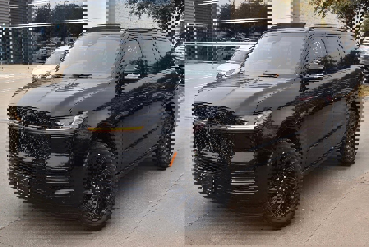 New 2025 Lincoln Navigator Reserve w/ Jet Appearance Package image 19