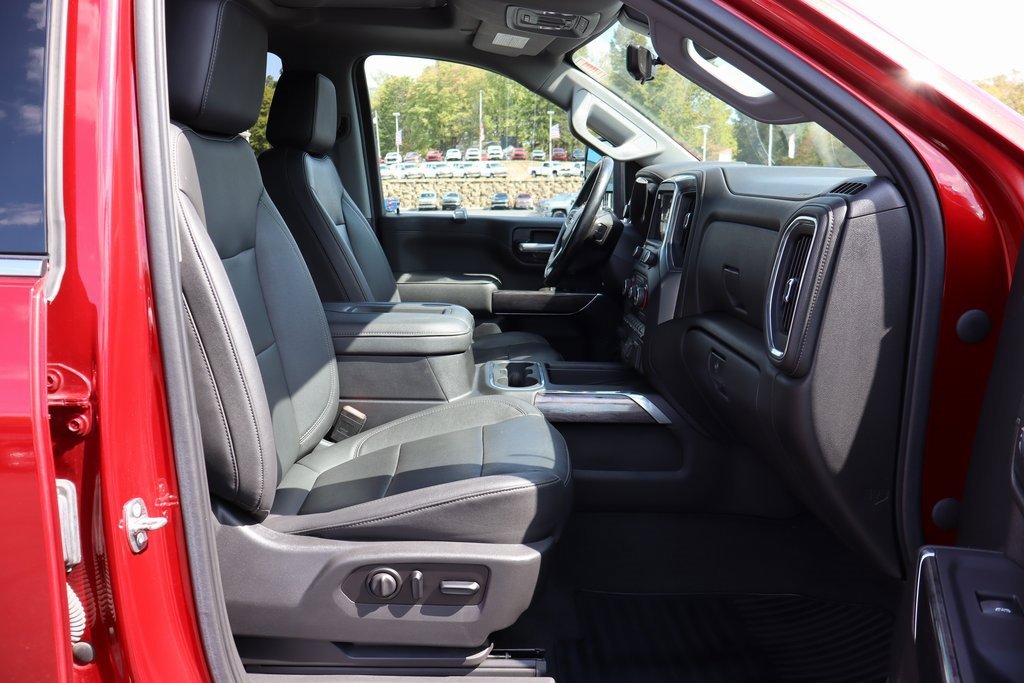 Used 2021 Chevrolet Silverado 3500 LTZ w/ LTZ Convenience Package image 21