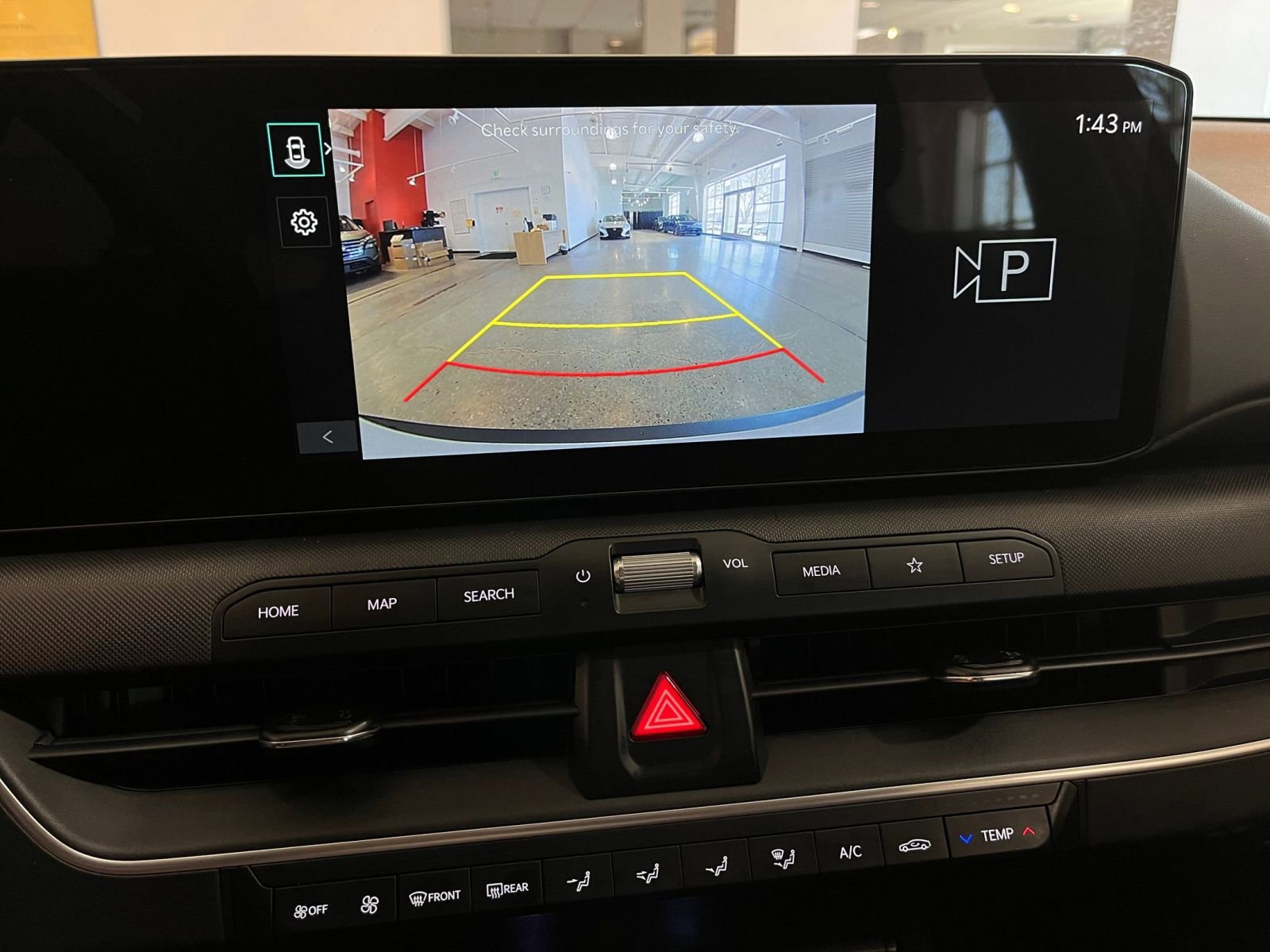 Used 2025 Kia K4 LXS image 23