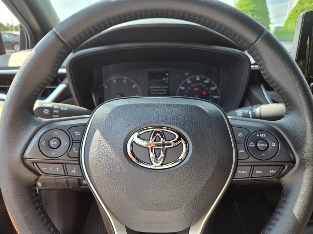 Certified 2025 Toyota Corolla SE FWD image 20