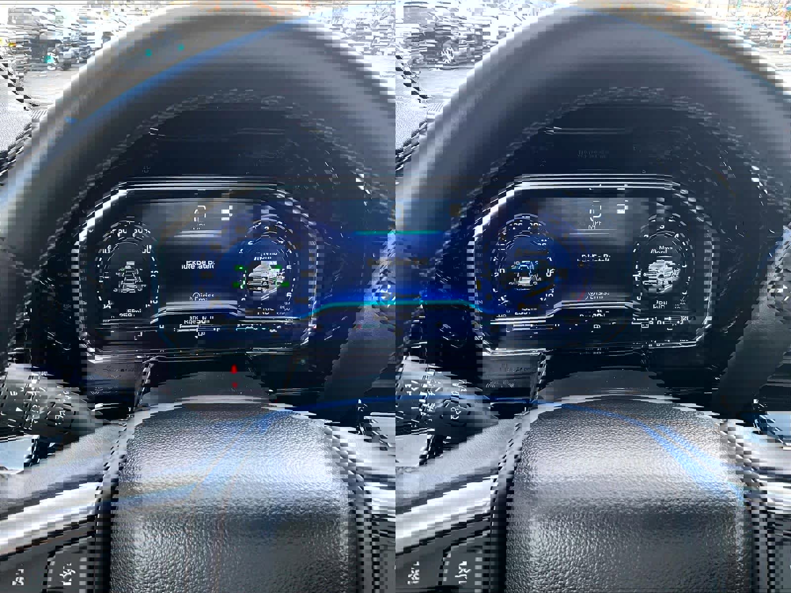 Used 2023 Chevrolet Silverado 1500 LT image 25