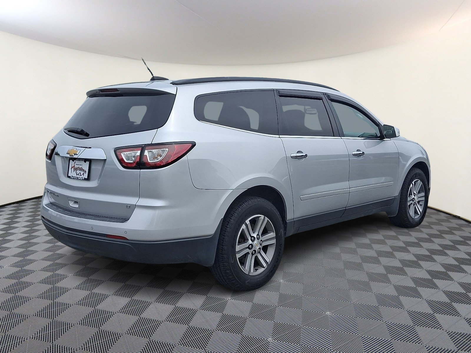 Used 2017 Chevrolet Traverse LT AWD/4WD image 6