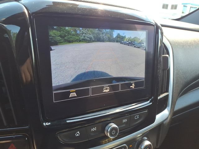 Used 2022 Chevrolet Traverse LT w/ LPO, Blackout Package AWD/4WD image 20