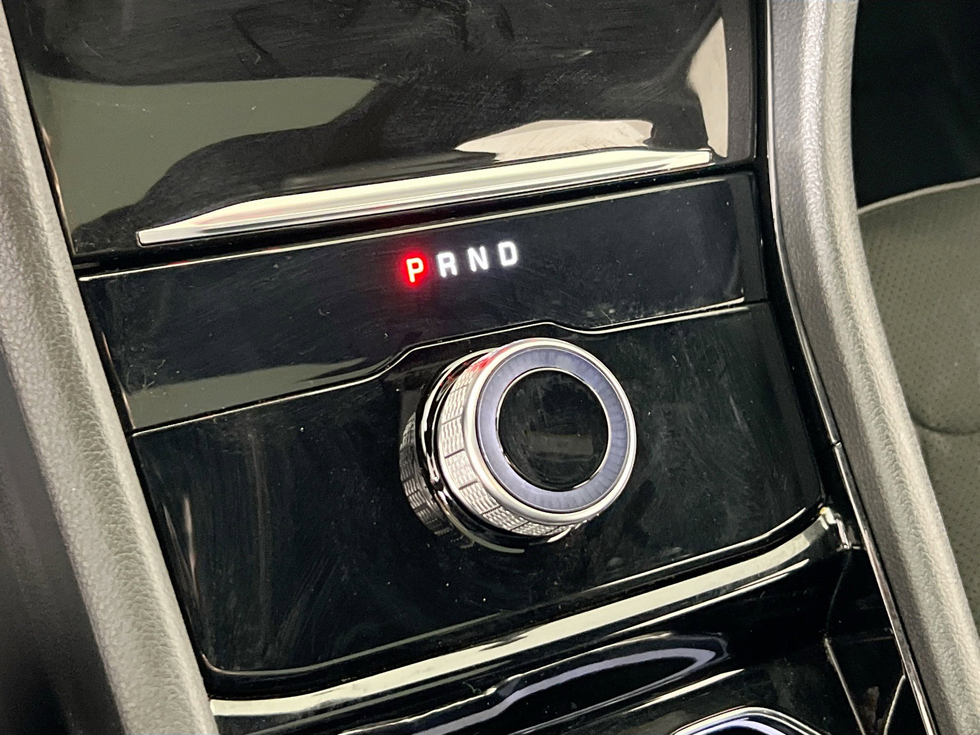 Used 2023 Jeep Grand Cherokee Altitude AWD/4WD image 16