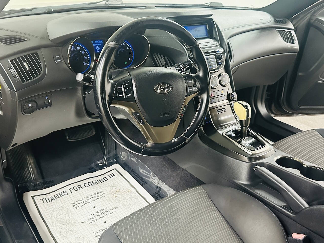 Used 2013 Hyundai Genesis 2.0T RWD image 11