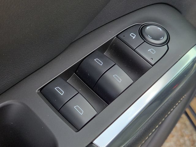 Certified 2024 Chevrolet Traverse LS w/ LPO, Floor Liner Package FWD image 24