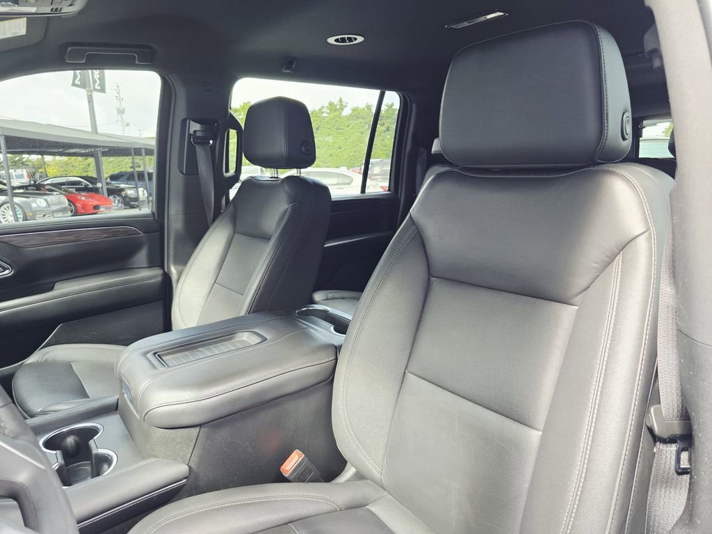 Used 2023 Chevrolet Suburban LT image 22