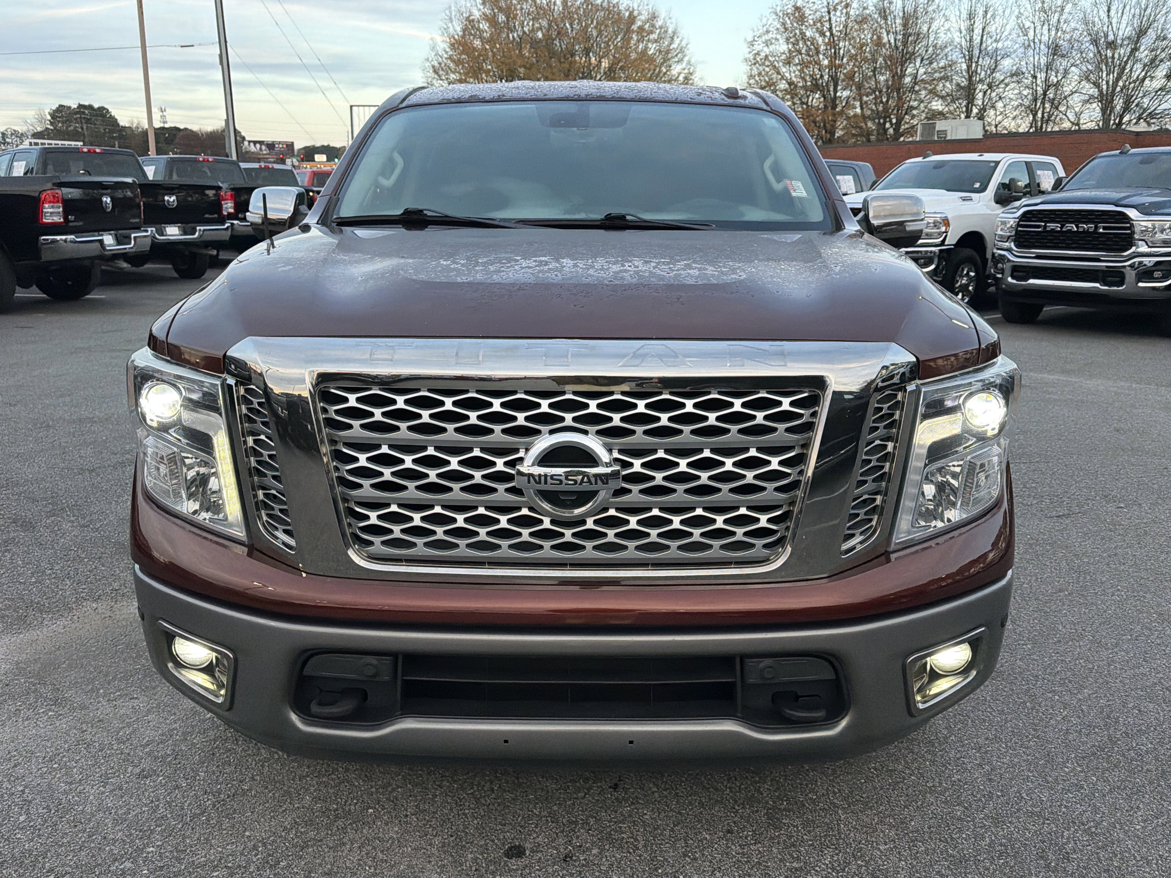 Used 2019 Nissan Titan Platinum Reserve w/ Platinum Utility Package image 3