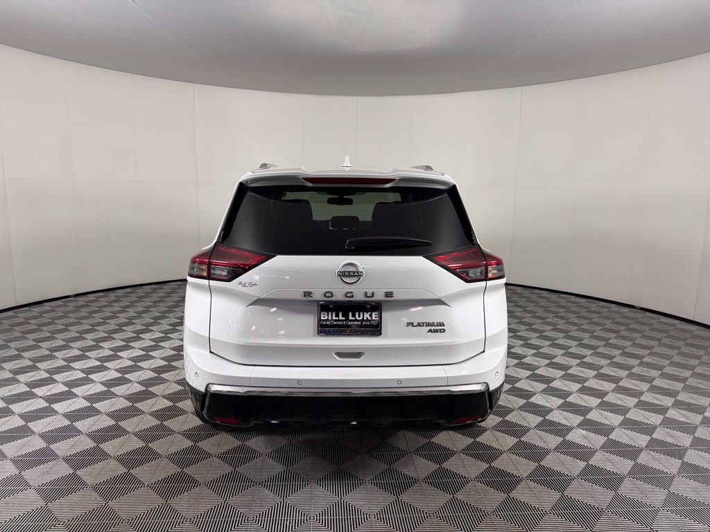 Used 2026 Nissan Rogue Platinum w/ Platinum Premium Package AWD/4WD image 8