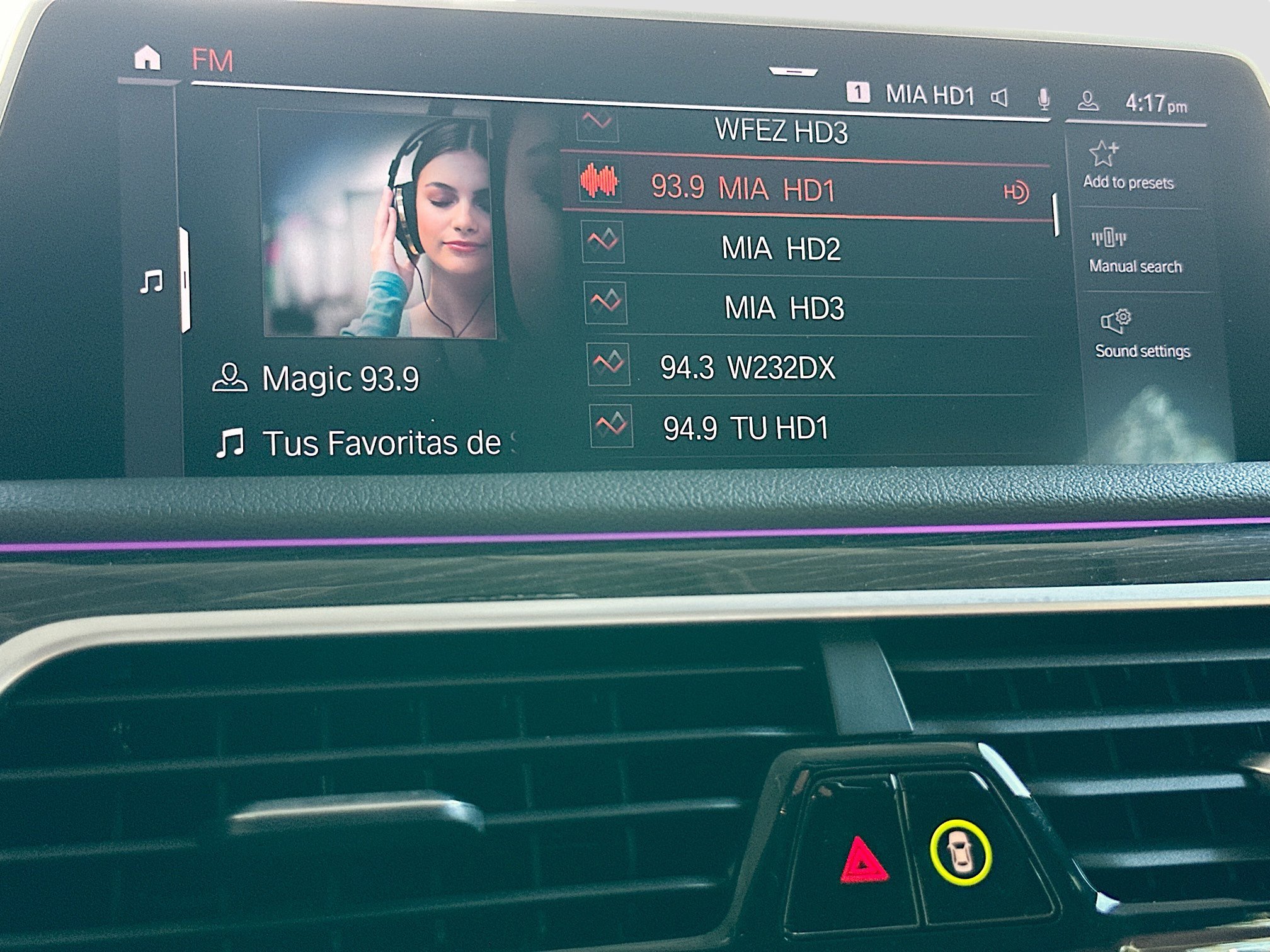 Used 2021 BMW 740i xDrive w/ M Sport Package image 15