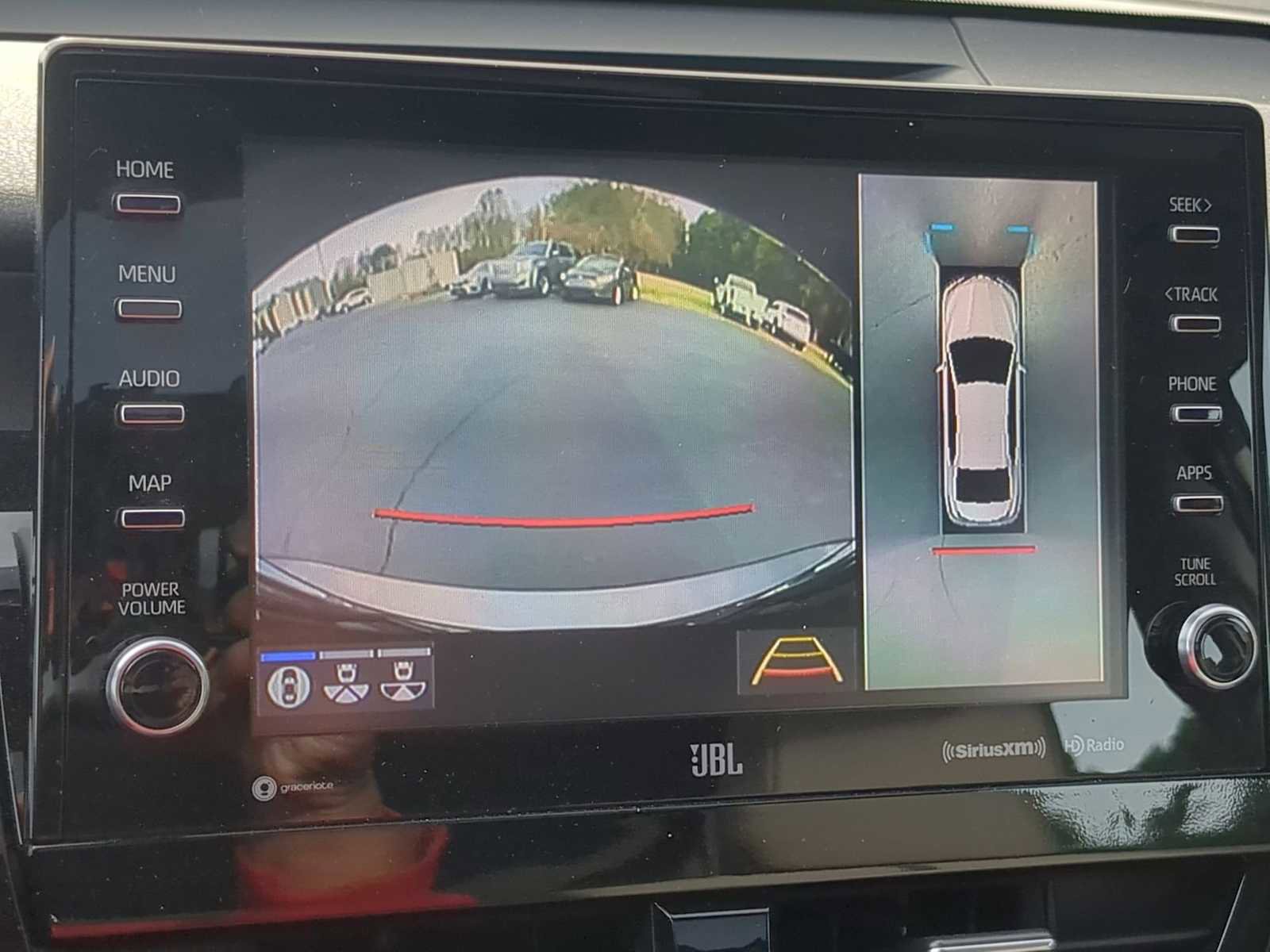 Used 2022 Toyota Camry XSE w/ Navigation Package image 21