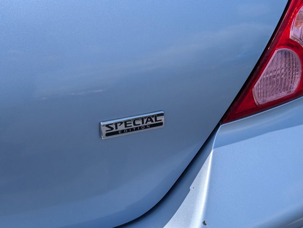 Used 2012 Nissan Versa 1.8 S w/ Special Edition Pkg FWD image 18