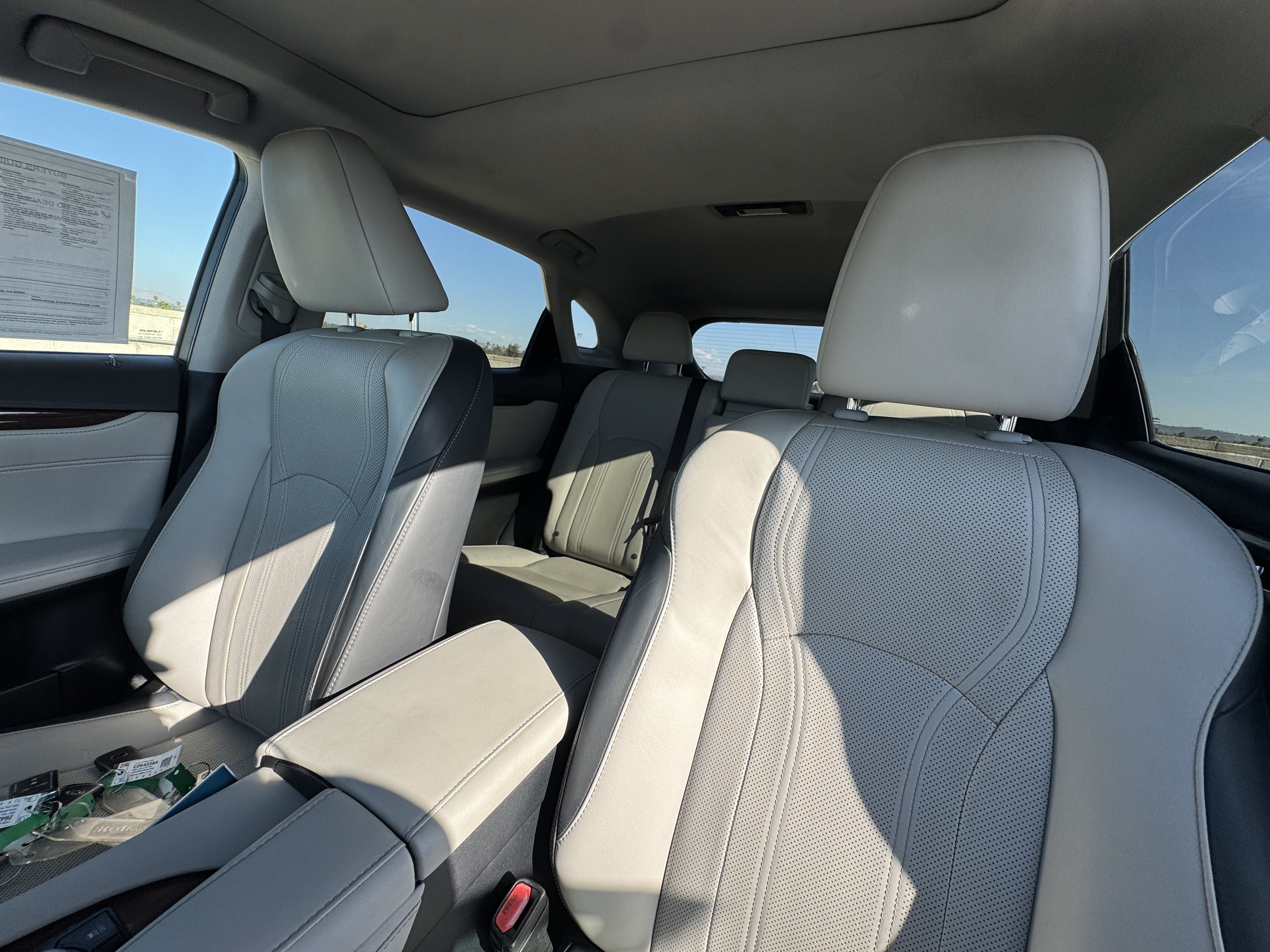 Used 2018 Lexus RX 350 FWD w/ Premium Package image 24