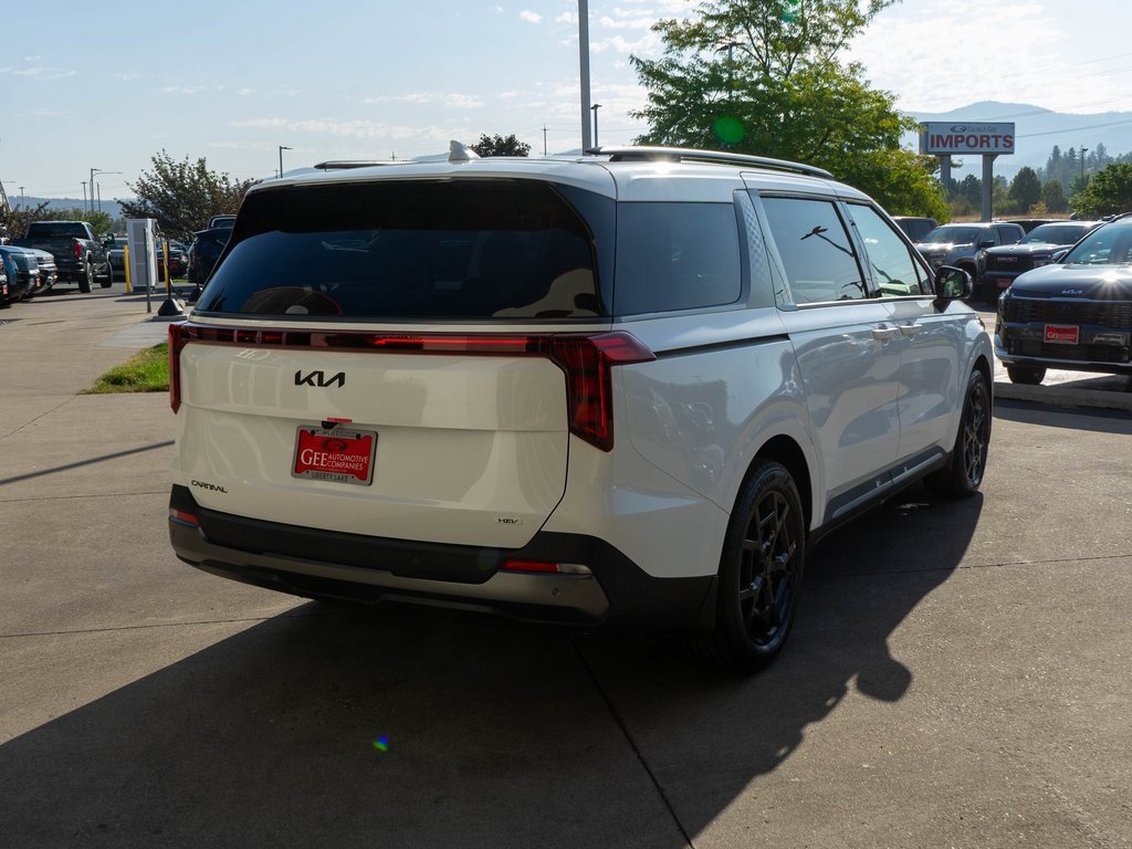 New 2026 Kia Carnival SX image 7