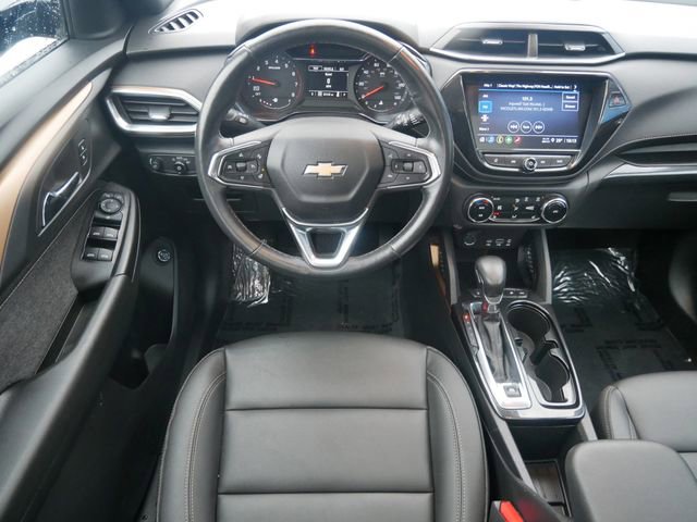 Used 2023 Chevrolet TrailBlazer ACTIV w/ Sun and Liftgate Package image 9