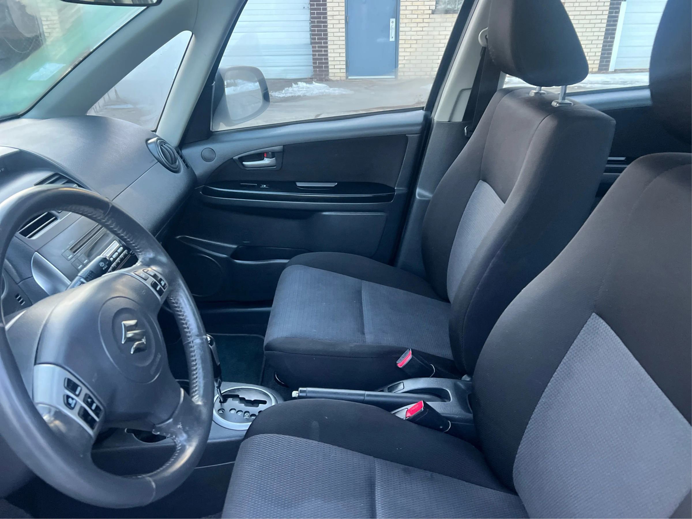 Used 2008 Suzuki SX4 Sport image 10