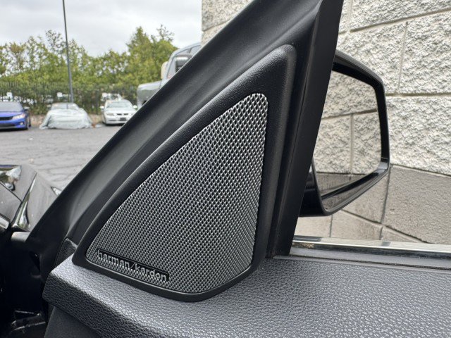 Used 2011 Mercedes-Benz E 550 Cabriolet image 35