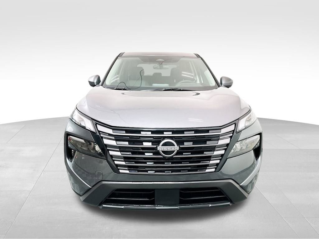 New 2026 Nissan Rogue SV w/ Cold Weather Package AWD/4WD image 8