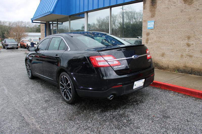 Used 2018 Ford Taurus SEL w/ Equipment Group 201A FWD image 6