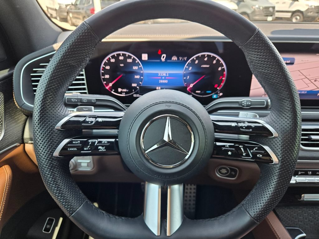 Used 2024 Mercedes-Benz GLS 450 4MATIC image 24