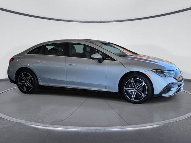 Used 2023 Mercedes-Benz EQE 500 4MATIC Sedan image 2