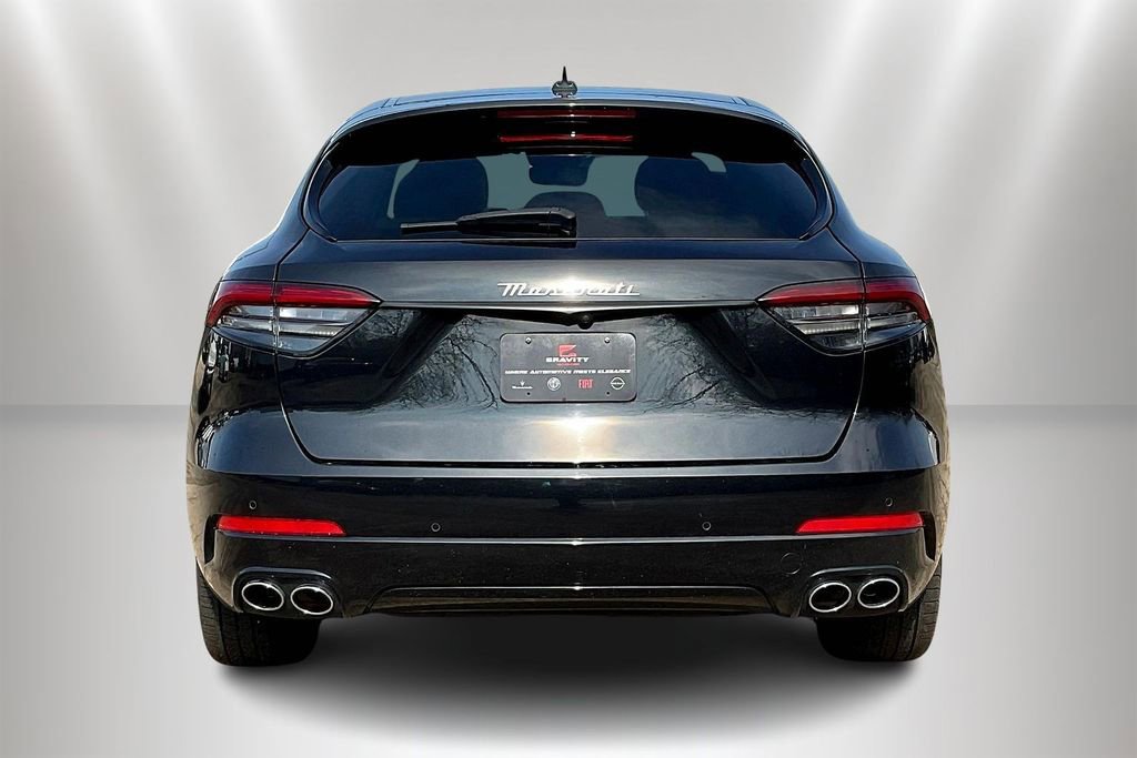 Used 2022 Maserati Levante GT image 5