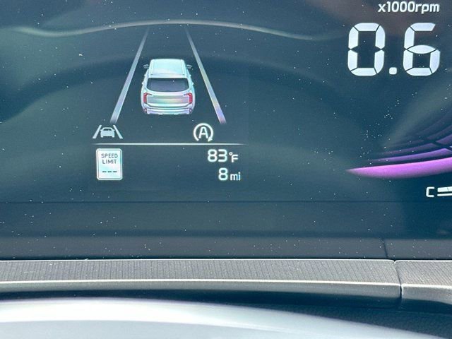 Used 2024 Kia Telluride S image 31