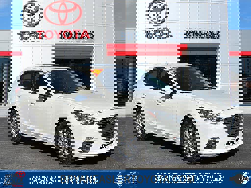 Used 2016 MAZDA MAZDA3 i Touring image 1