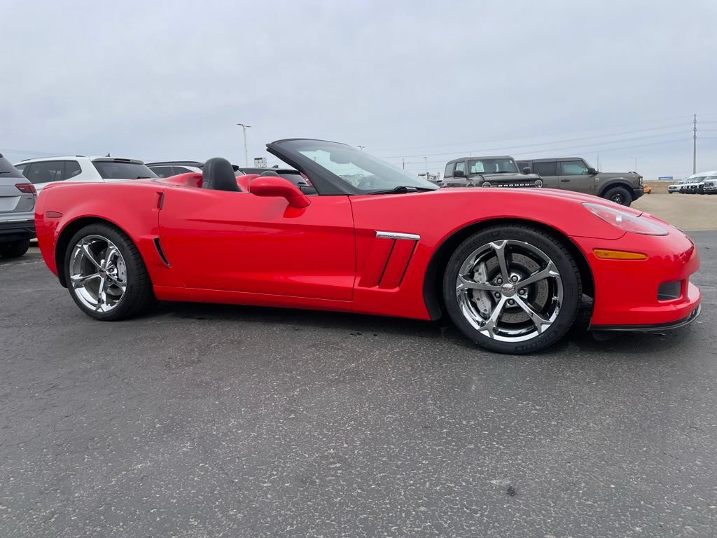 Used 2010 Chevrolet Corvette Grand Sport RWD image 4