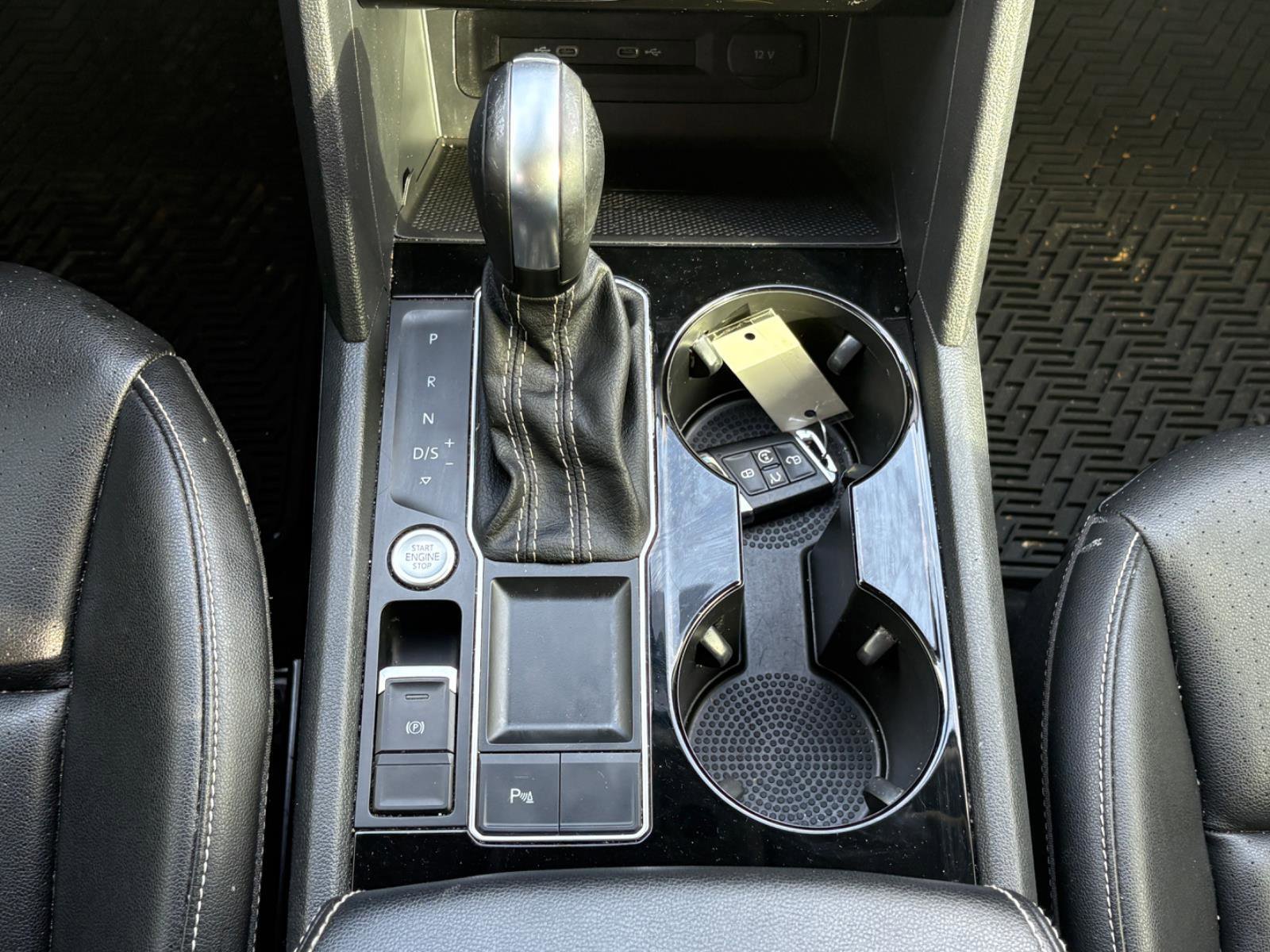 Used 2022 Volkswagen Atlas SE image 22