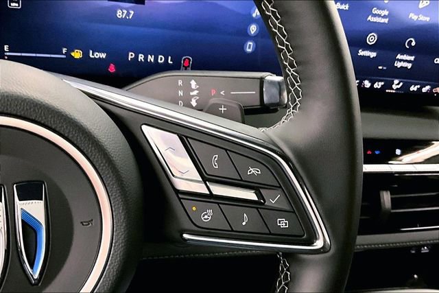 Used 2025 Buick Enclave Sport Touring image 27