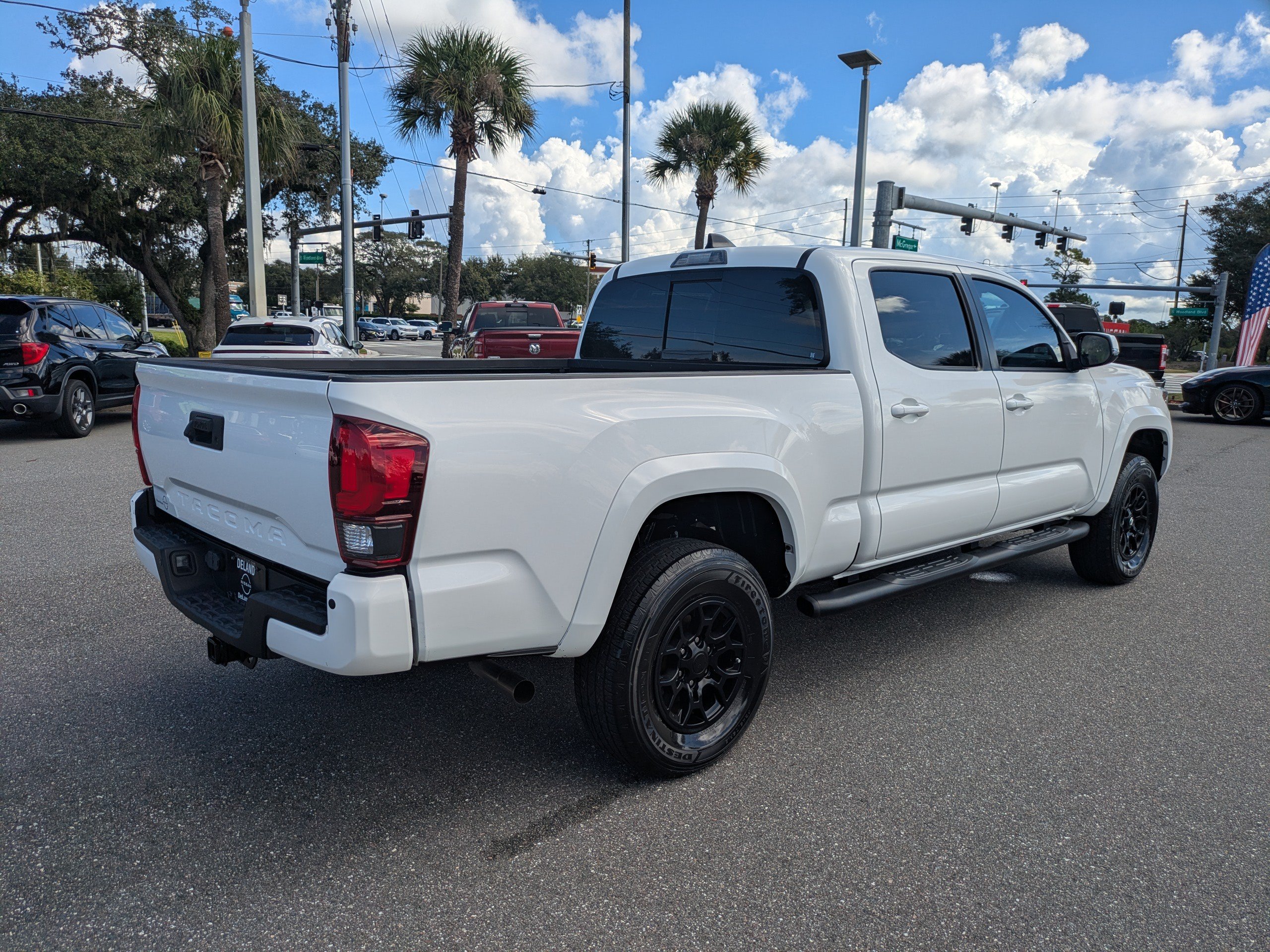 Used 2022 Toyota Tacoma SR5 RWD image 4