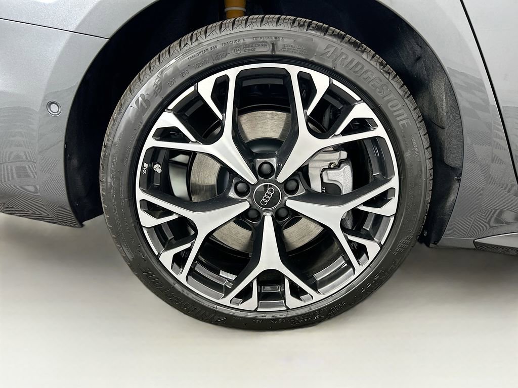 Used 2026 Audi A6 Premium Plus w/ Premium Plus Package image 32