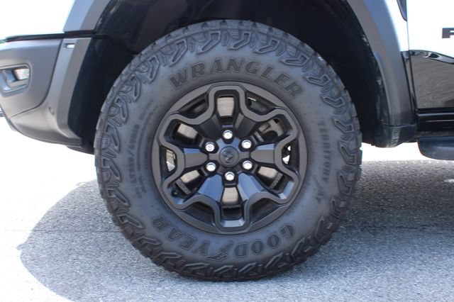 Used 2025 RAM 1500 RHO w/ RHO Level 1 Equipment Group AWD/4WD image 37